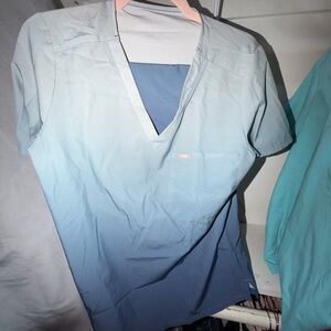 Figs jogger scrub set